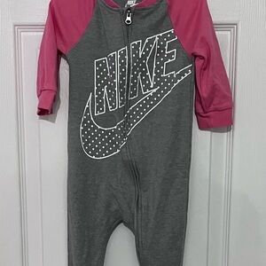 Nike Baby One Piece in Gray and Pink